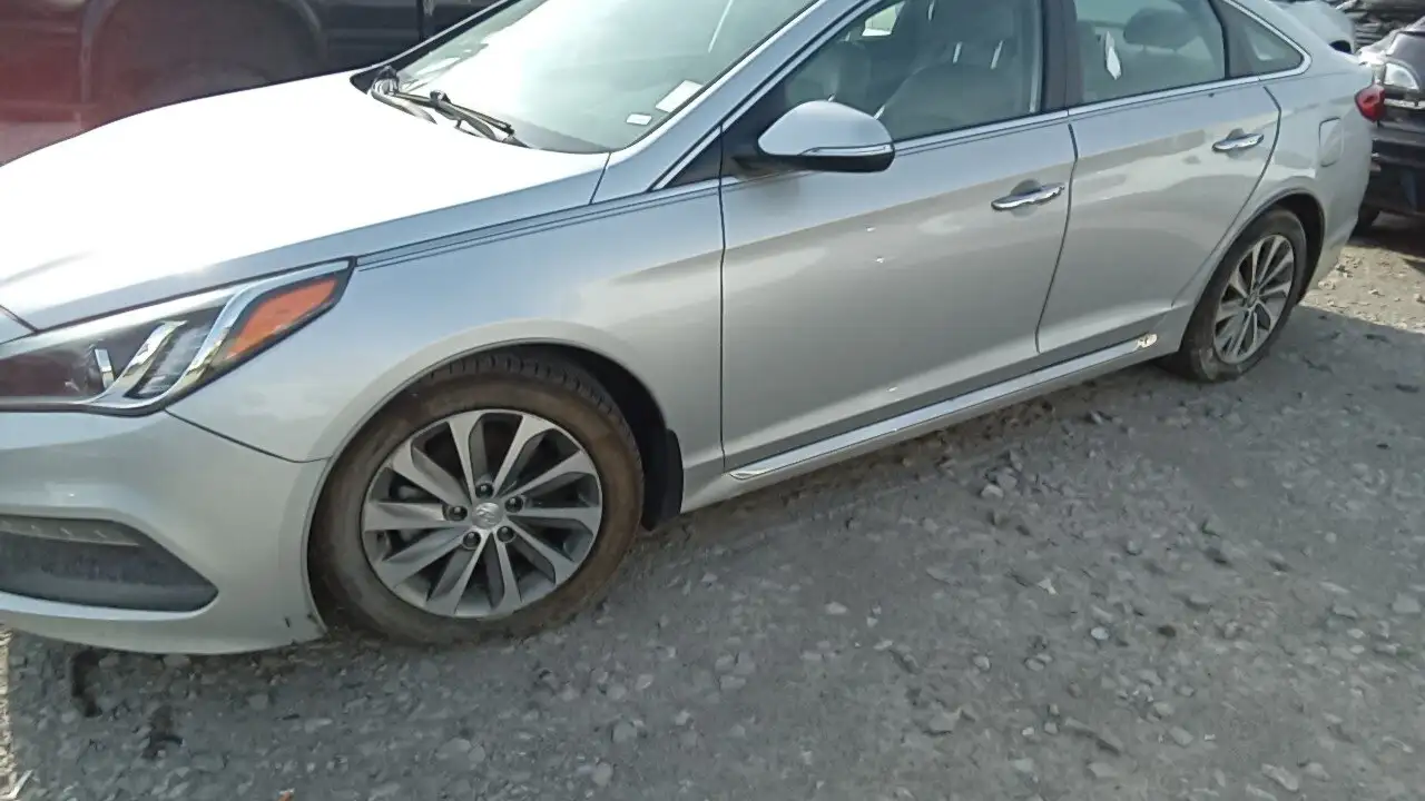 Photo of 2015 Hyundai Sonata