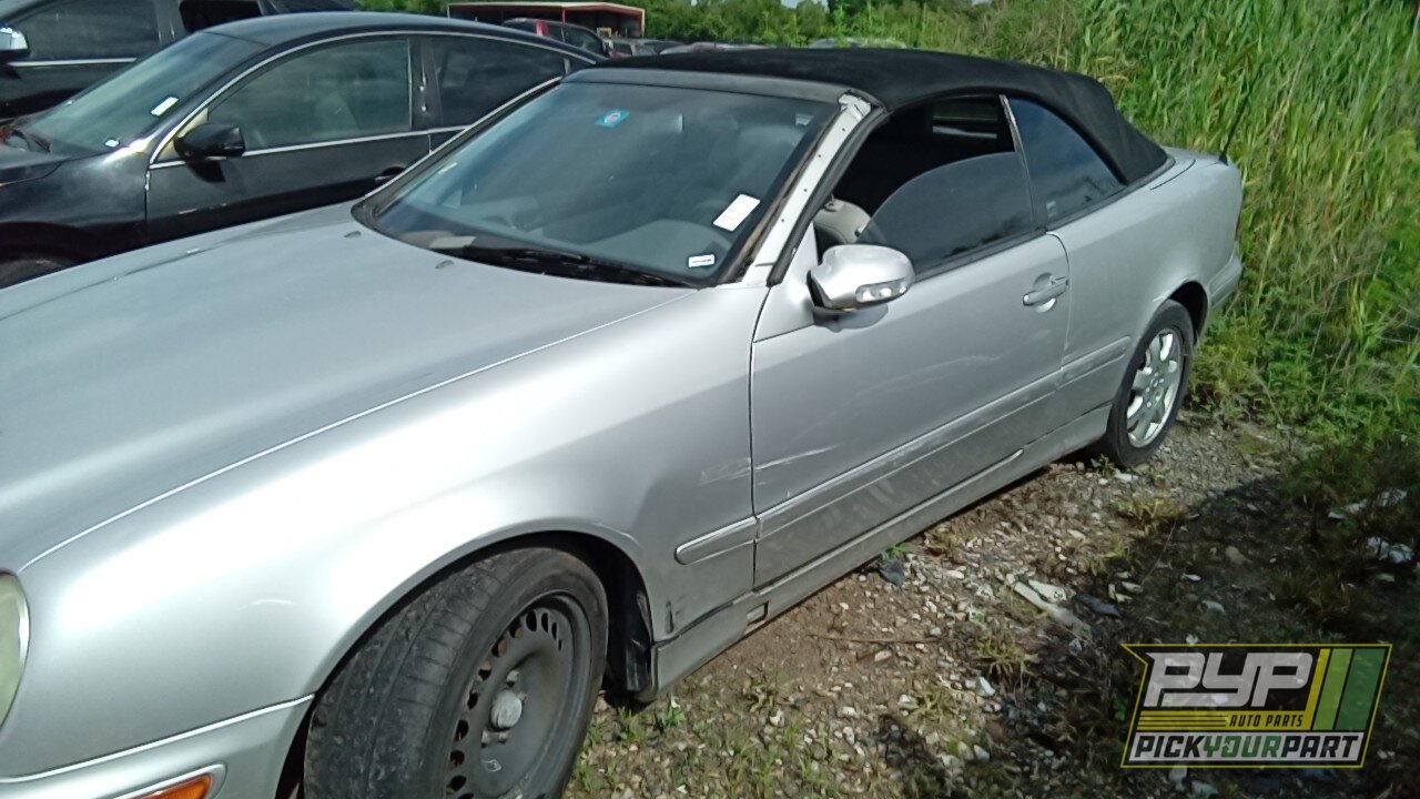 Photo of 2003 Mercedes-Benz Clk320