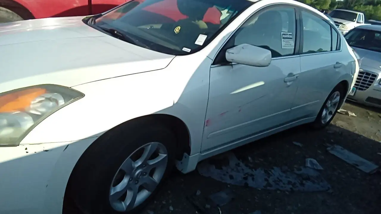 Photo of 2009 Nissan Altima