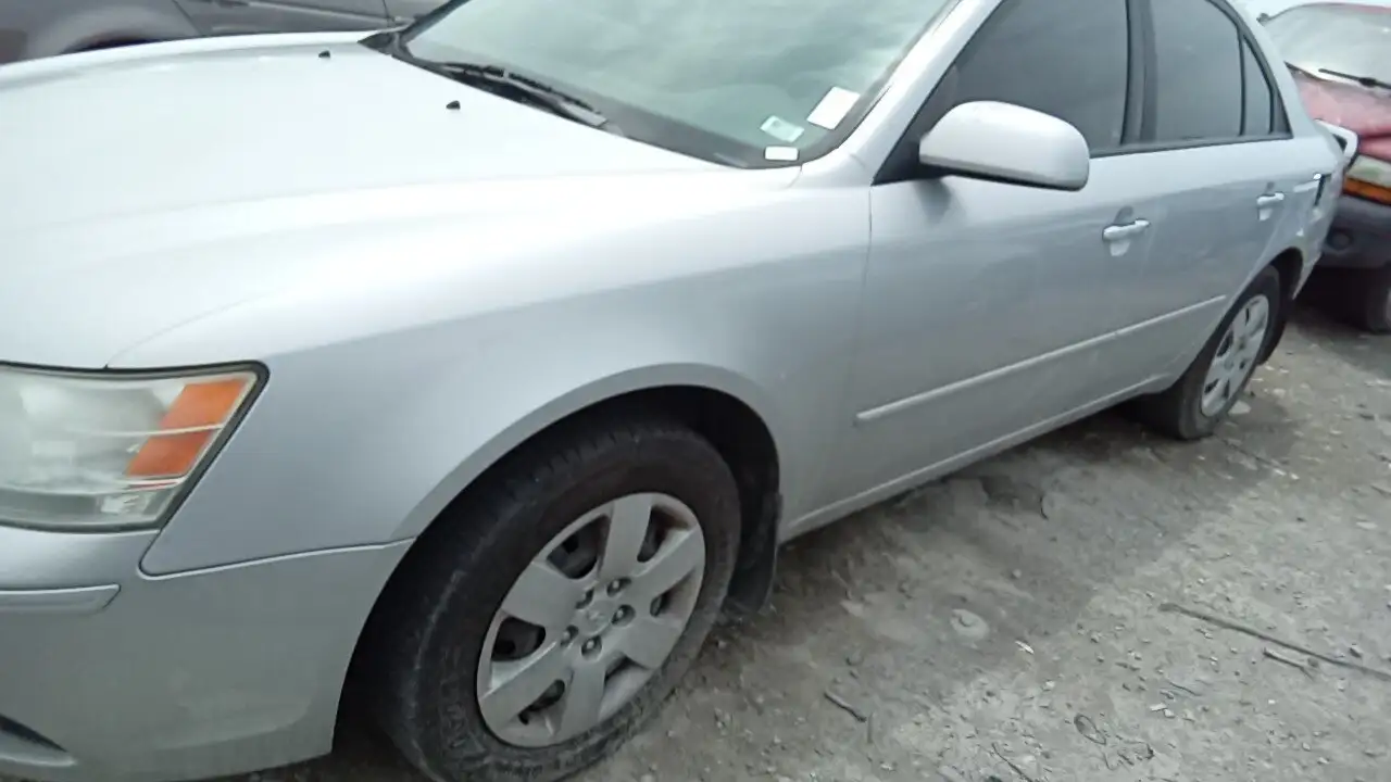 Photo of 2010 Hyundai Sonata