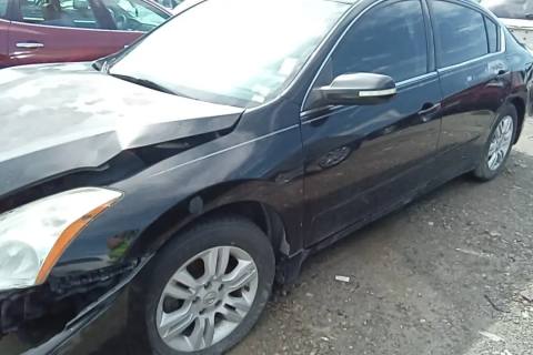 Photo of 2010 Nissan Altima
