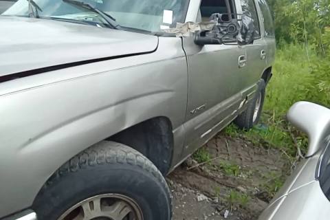 Photo of 2002 Gmc Yukon