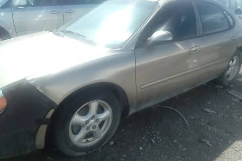 Photo of 2002 Ford Taurus