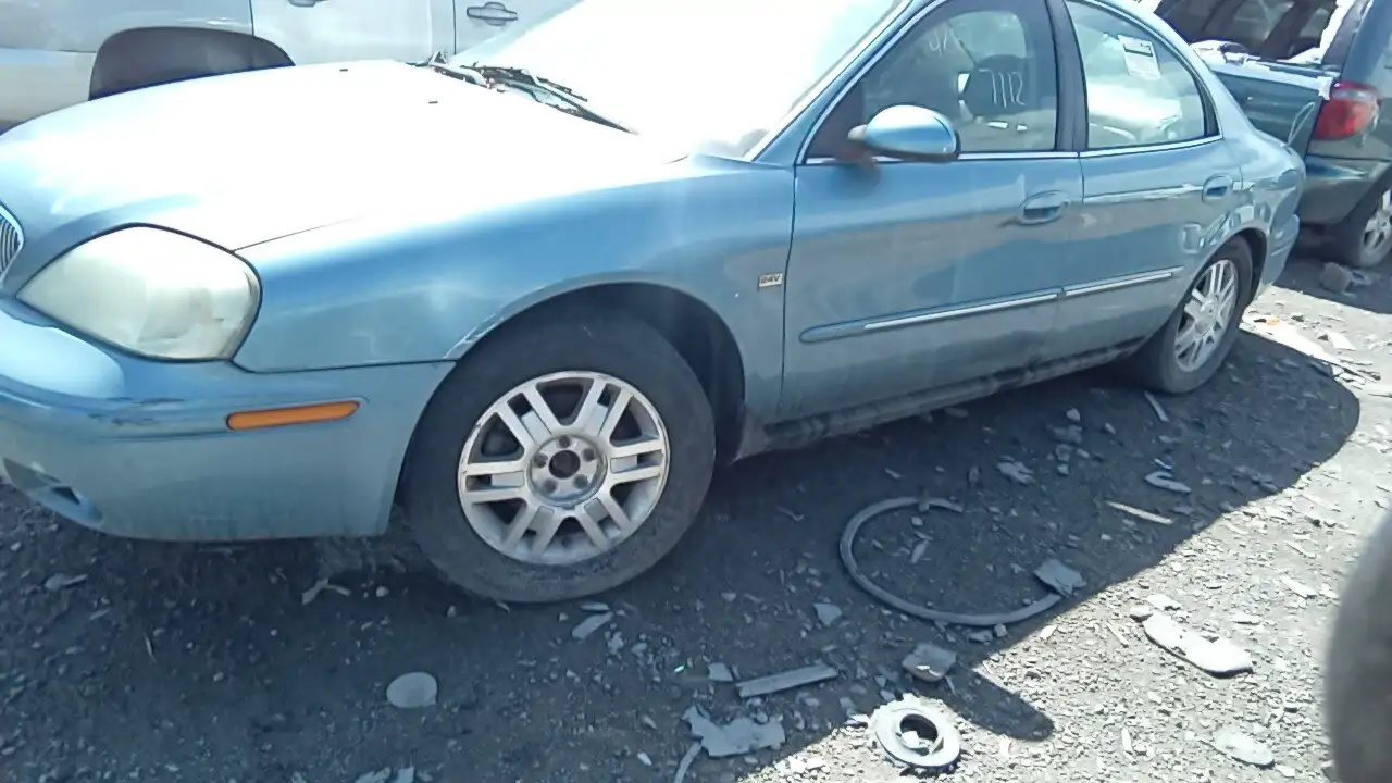 Photo of 2005 Mercury Sable