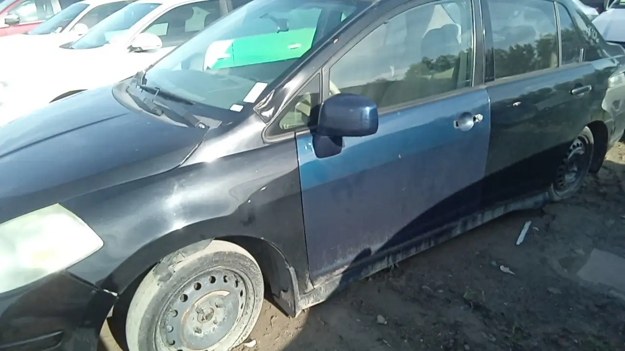 Photo of 2009 Nissan Versa