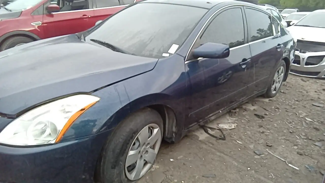 Photo of 2012 Nissan Altima