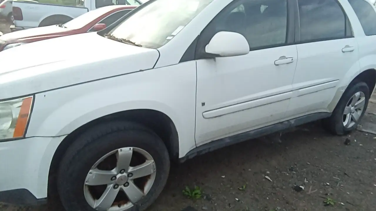 Photo of 2009 Pontiac Torrent