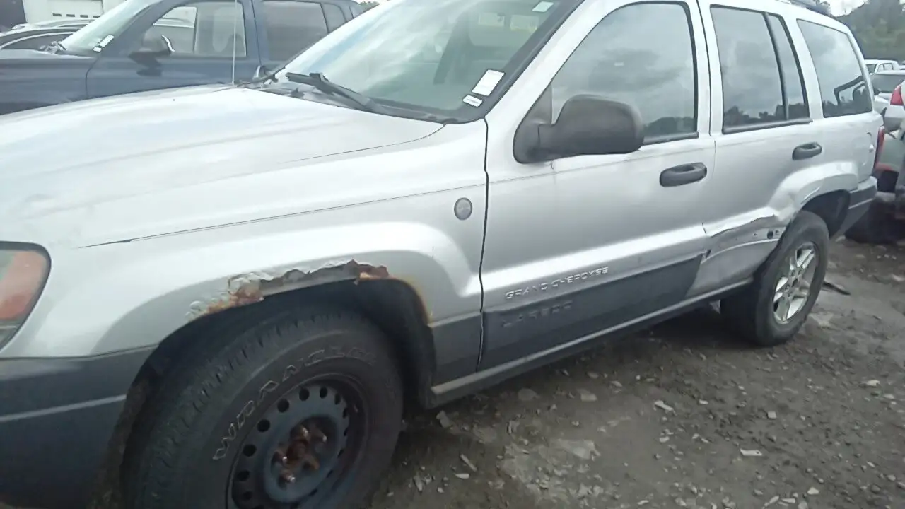 Photo of 2004 Jeep Grand Cherokee
