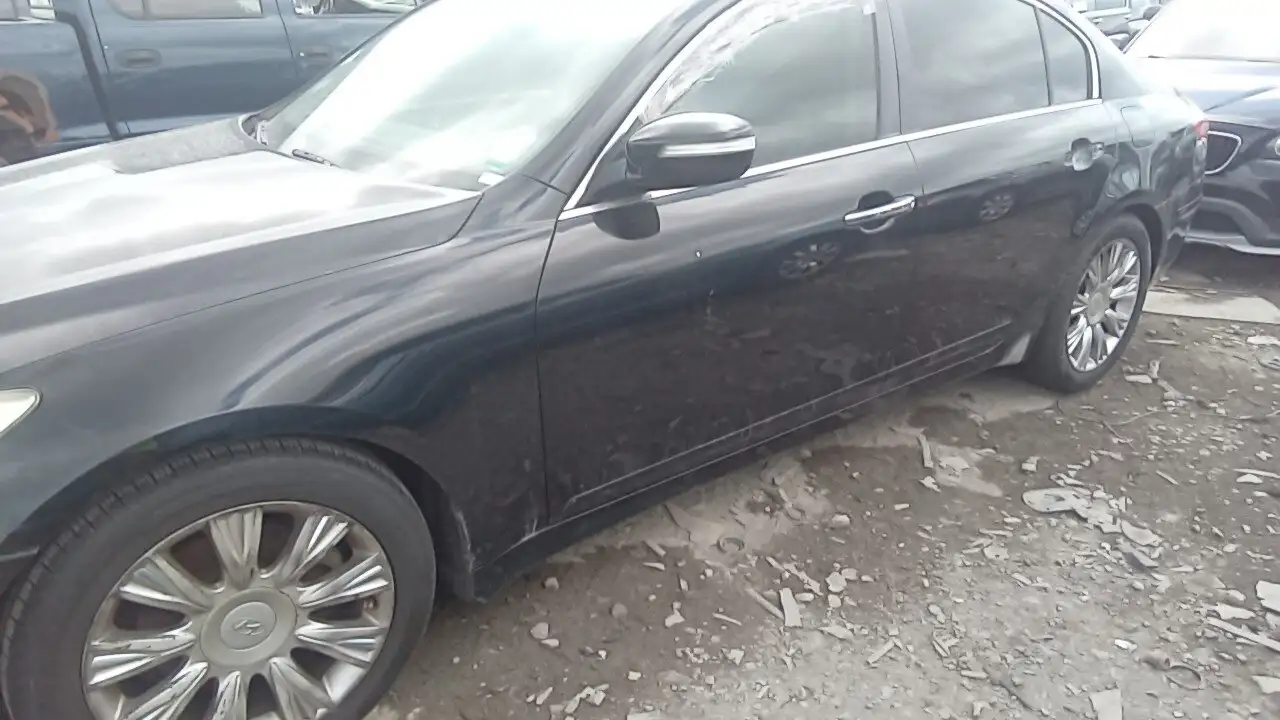 Photo of 2009 Hyundai Genesis