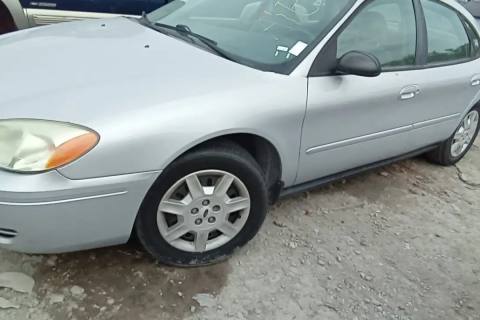 Photo of 2007 Ford Taurus