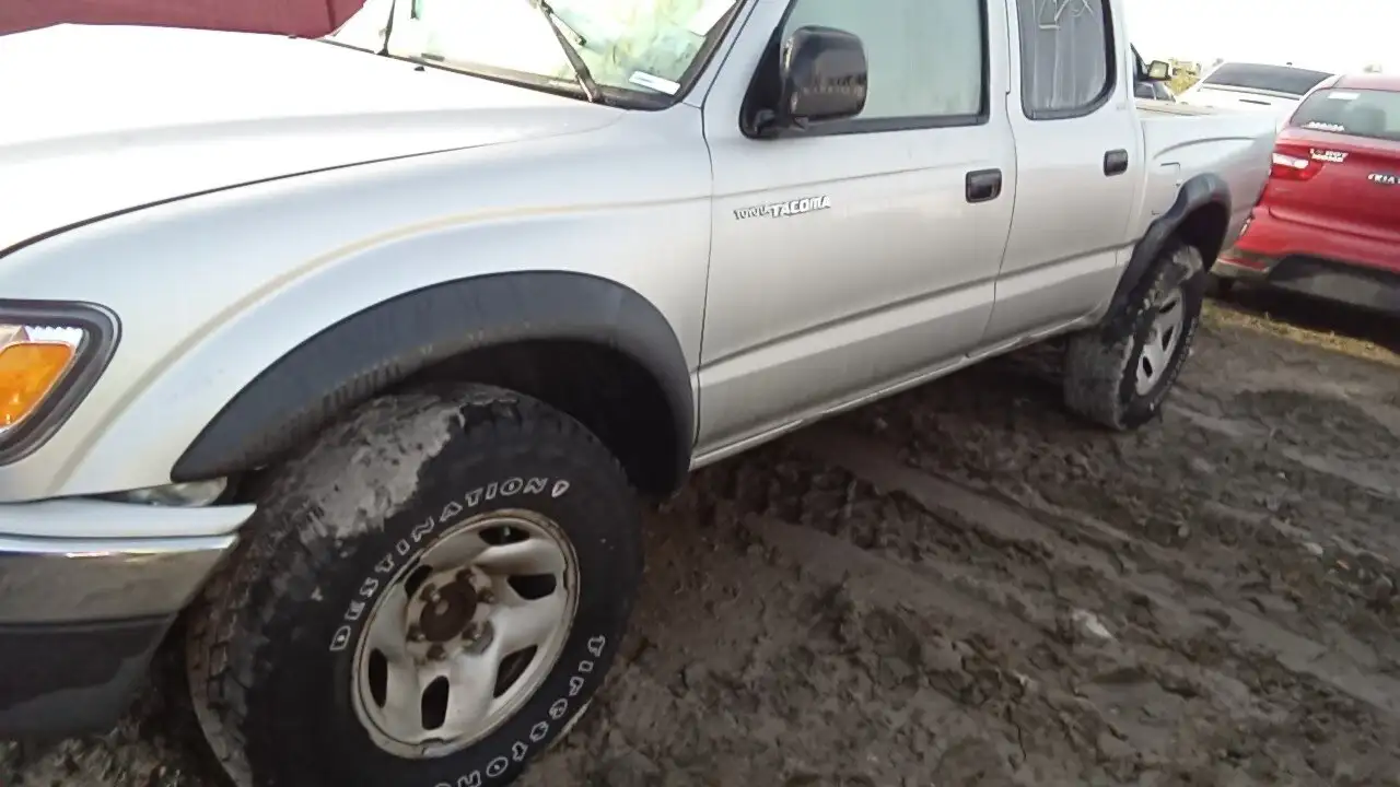 Photo of 2003 Toyota Tacoma