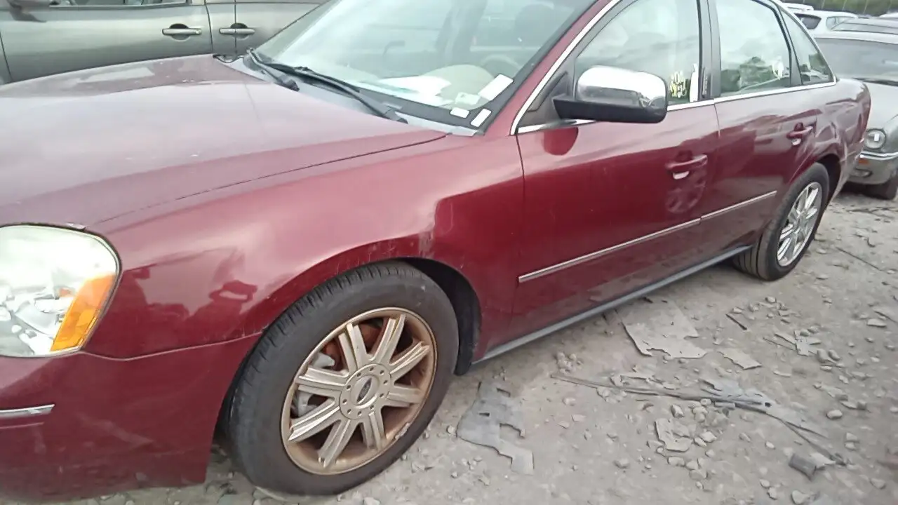 Photo of 2005 Ford Five Hundred