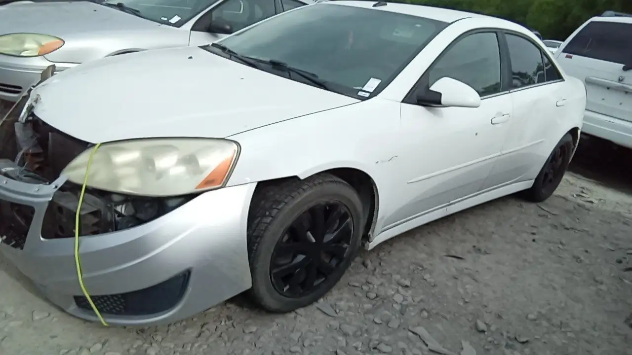 Photo of 2010 Pontiac G6
