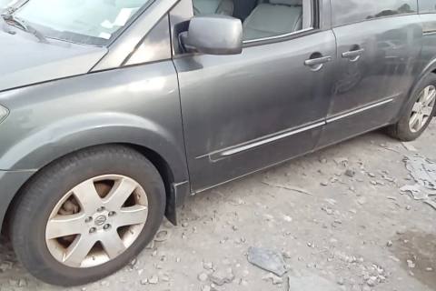 Photo of 2006 Nissan Quest