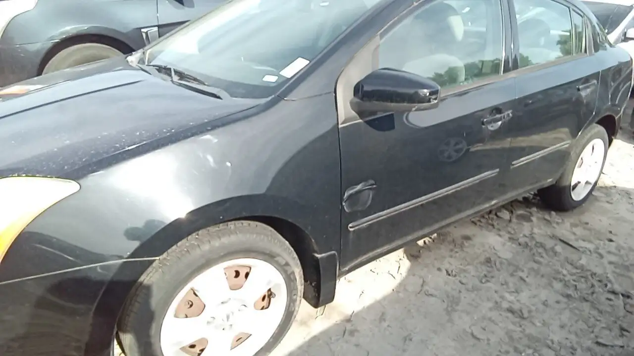 Photo of 2009 Nissan Sentra