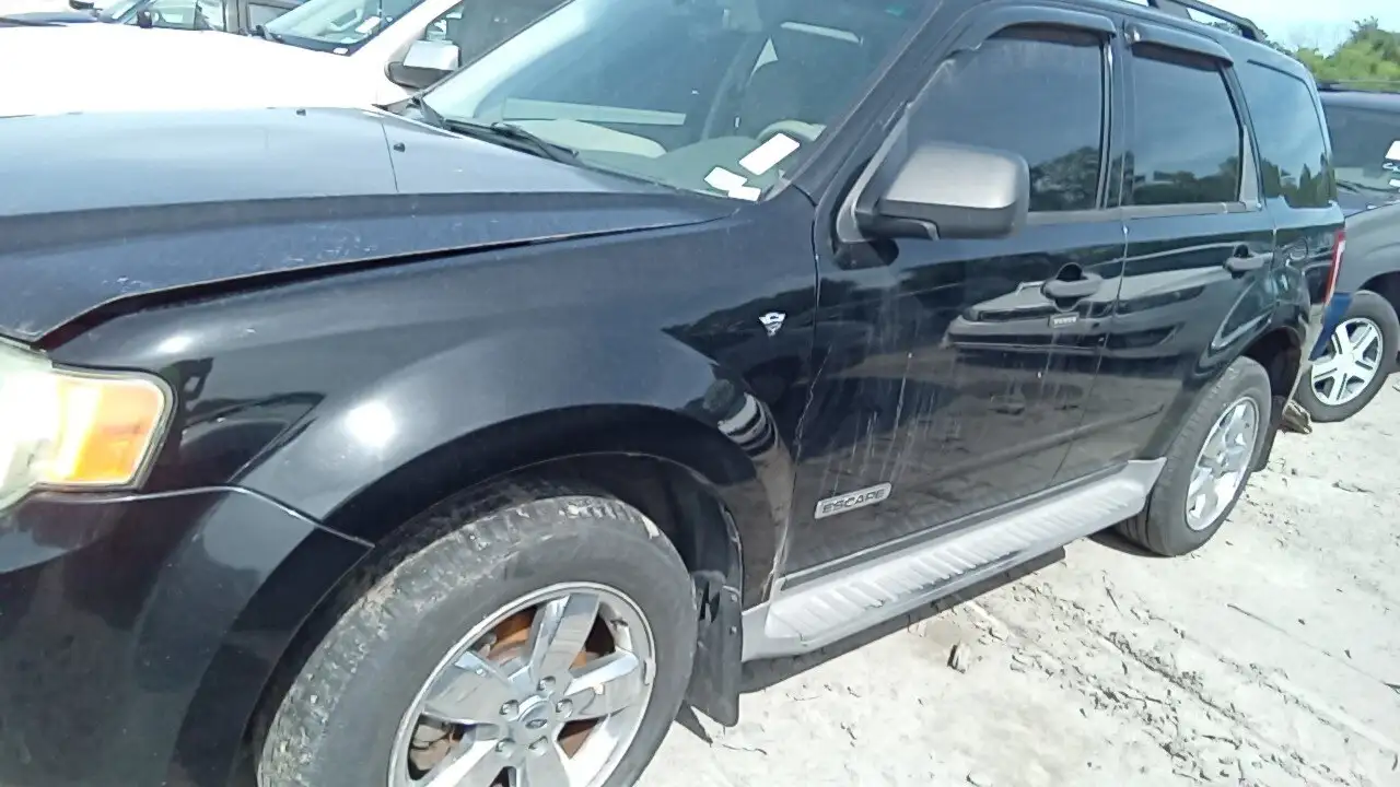 Photo of 2008 Ford Escape