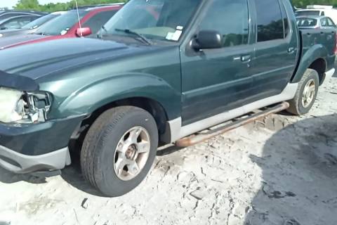 Photo of 2003 Ford Explorer Sport Trac