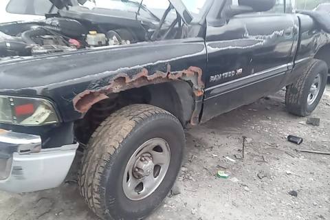 Photo of 2001 Dodge Ram 1500
