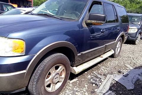 Photo of 2003 Ford Expedition