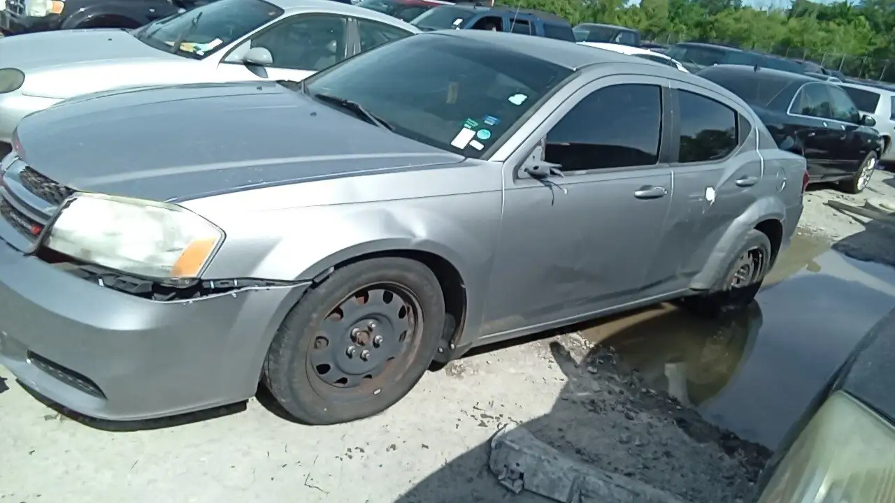 Photo of 2013 Dodge Avenger