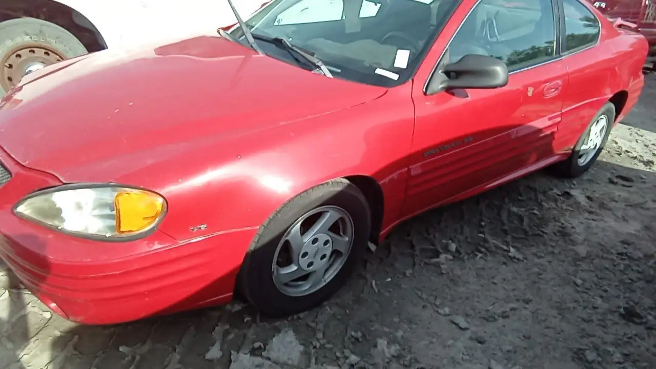 Photo of 2000 Pontiac Grand Am