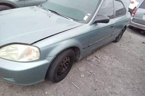 Photo of 1999 Honda Civic