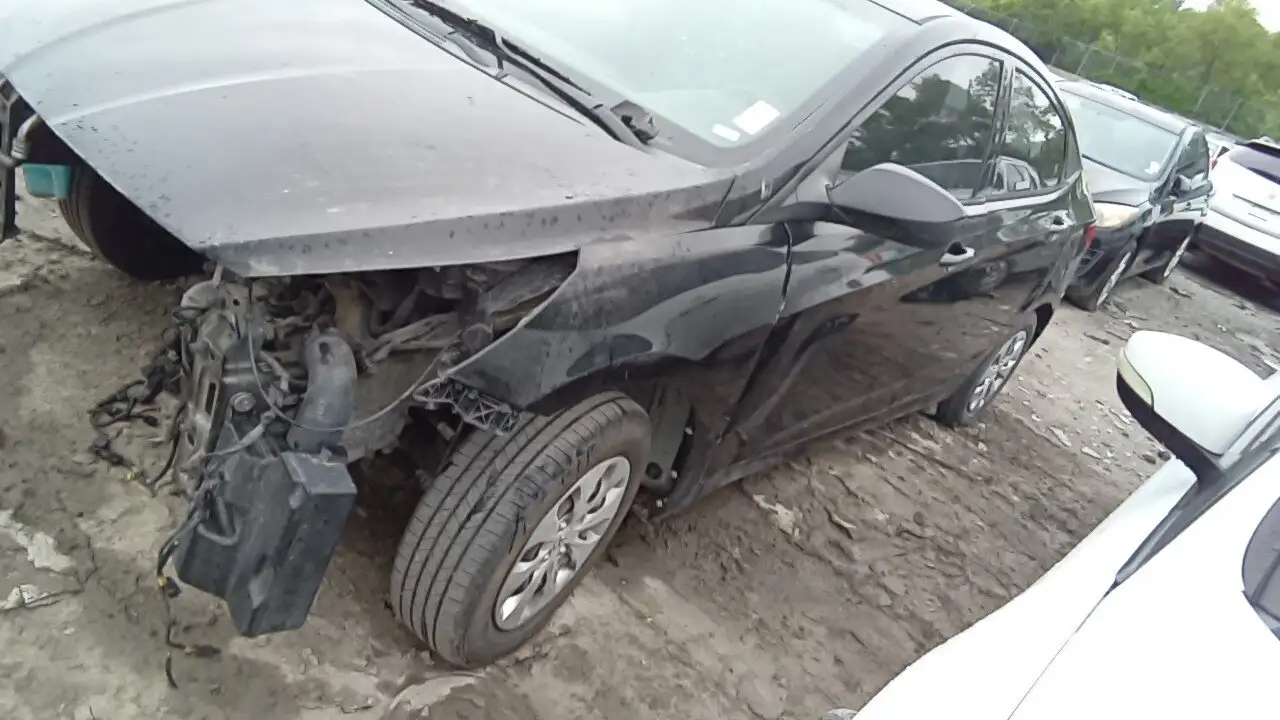 Photo of 2016 Hyundai Accent