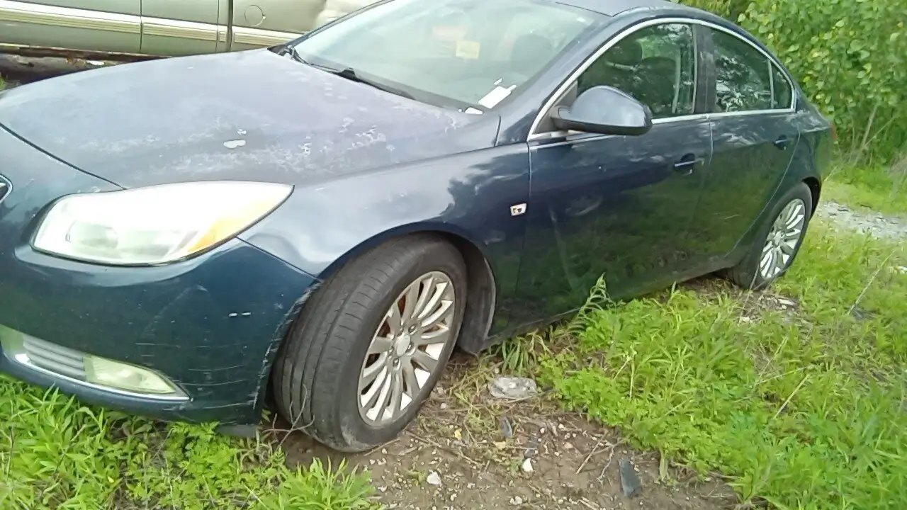 Photo of 2011 Buick Regal