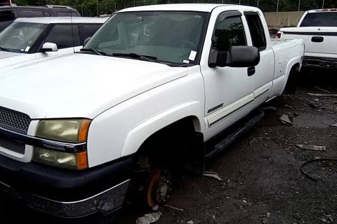 Photo of 2004 Chevrolet Silverado 2500 Hd