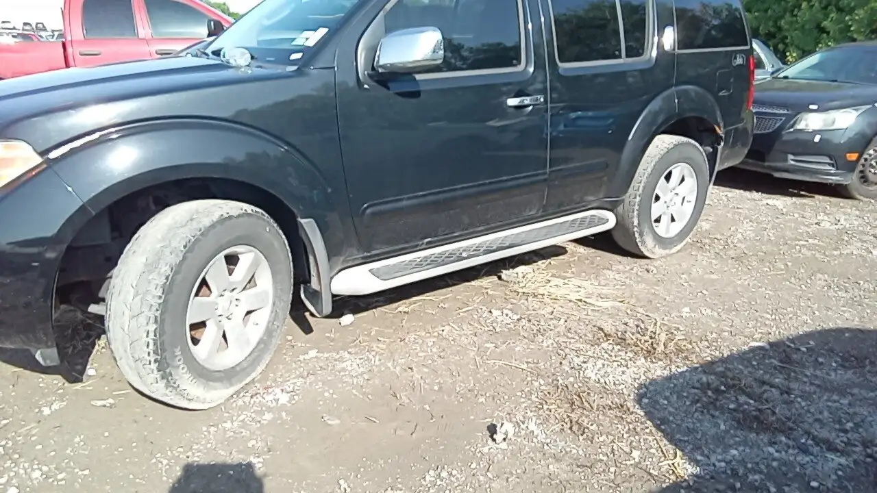 Photo of 2012 Nissan Pathfinder