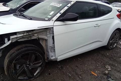 Photo of 2013 Hyundai Veloster