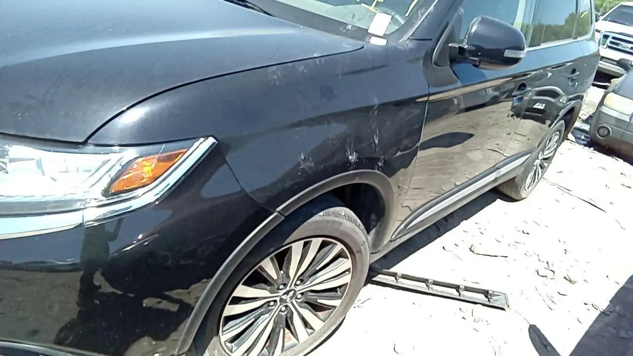 Photo of 2020 Mitsubishi Outlander