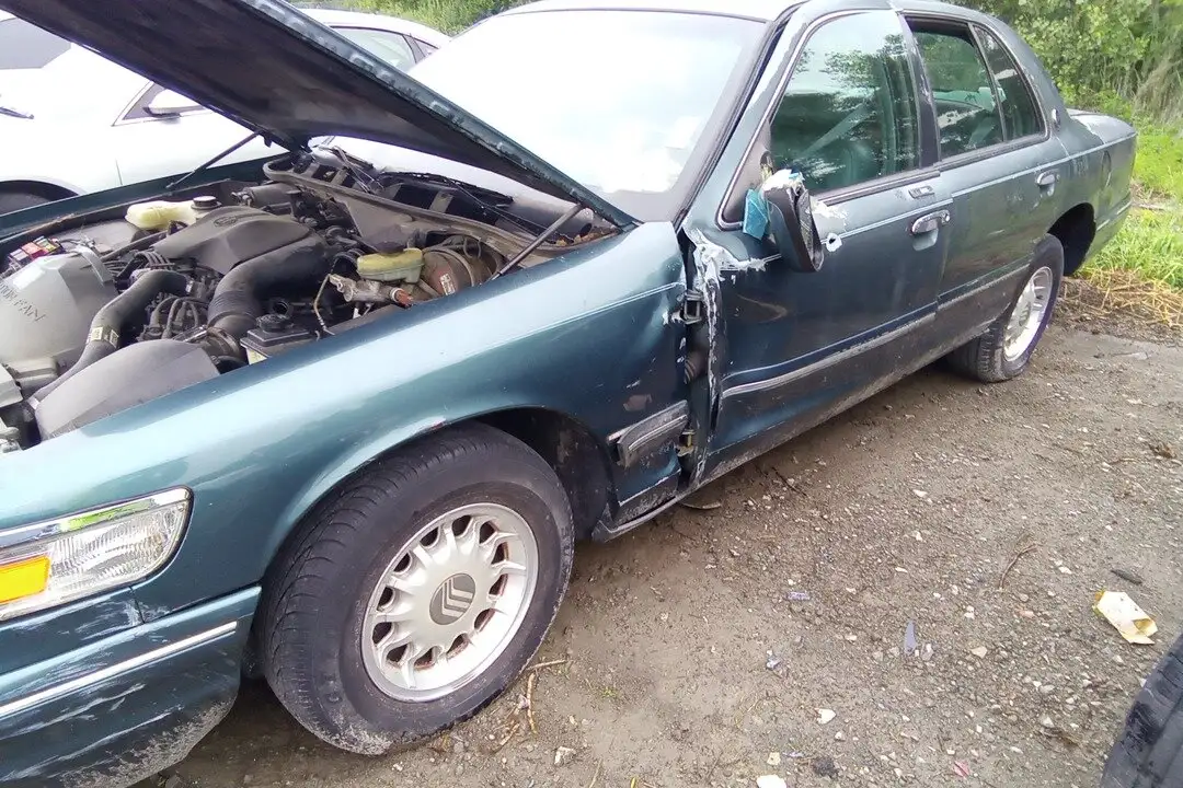 Photo of 1996 Mercury Grand Marquis