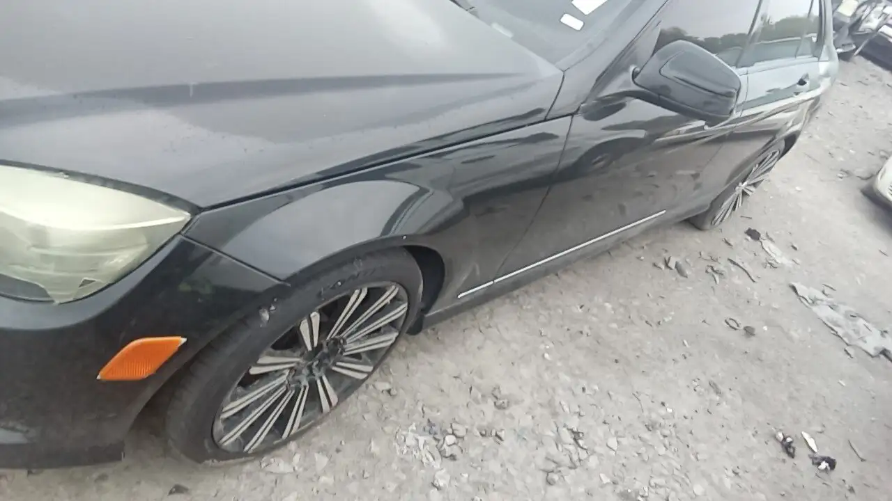 Photo of 2008 Mercedes-Benz C300