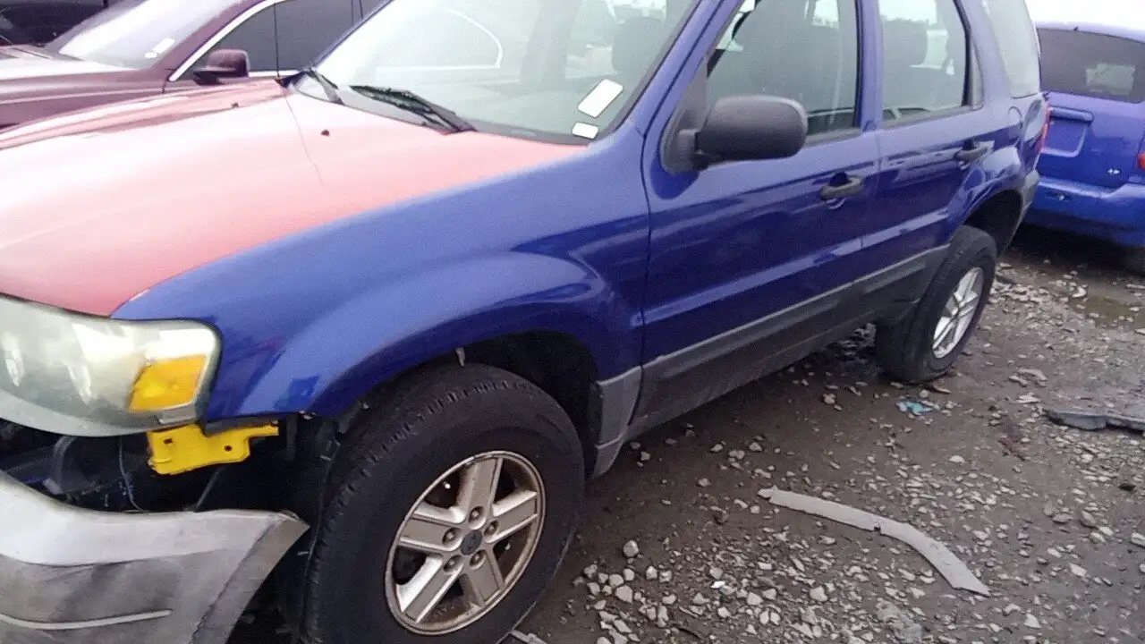 Photo of 2006 Ford Escape