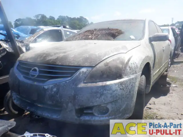 Photo of 2011 Nissan Altima