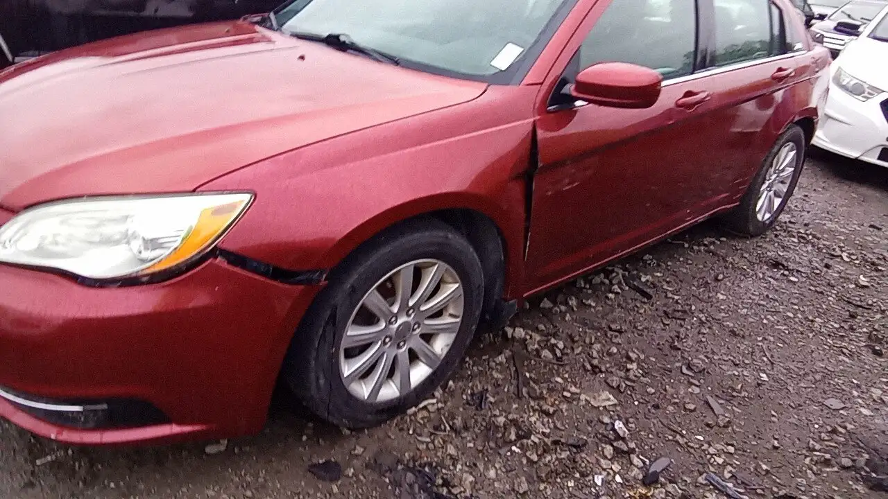 Photo of 2012 Chrysler 200