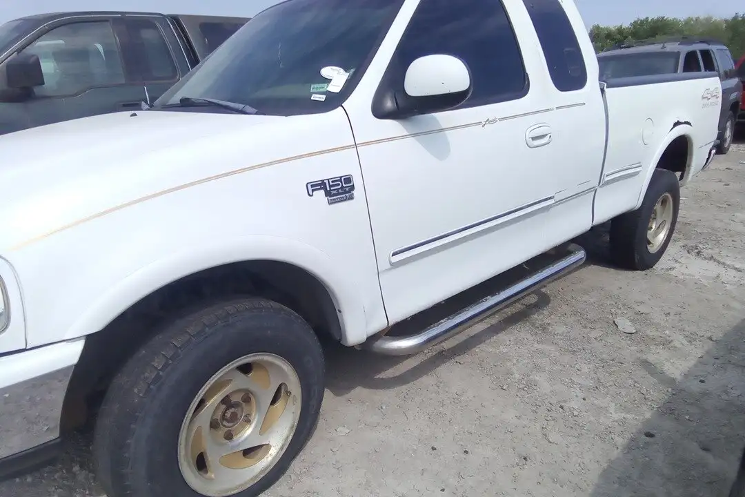 Photo of 1998 Ford F-150