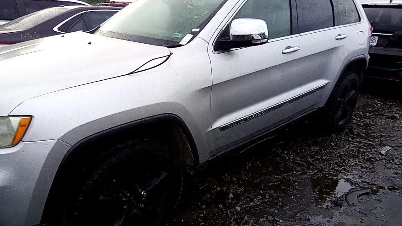 Photo of 2013 Jeep Grand Cherokee