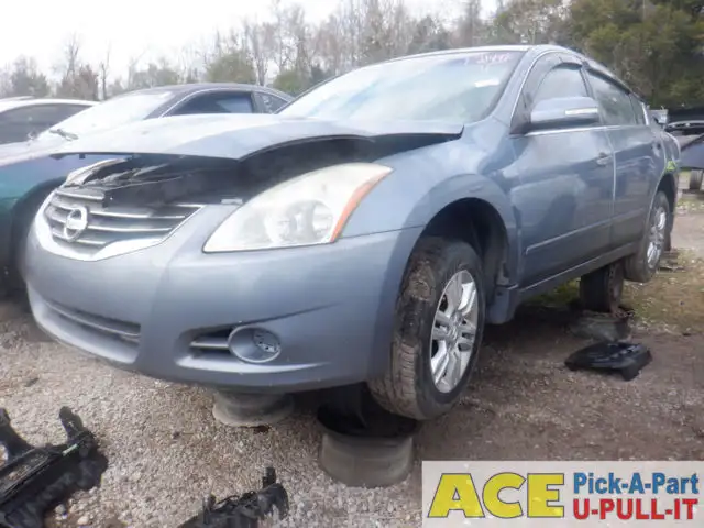 Photo of 2011 Nissan Altima