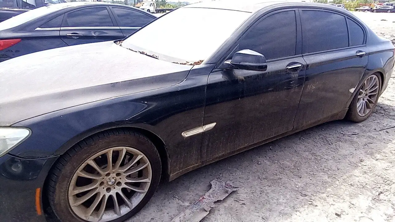 Photo of 2014 Bmw Alpina B7L