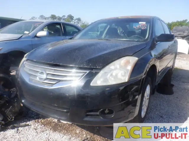 Photo of 2010 Nissan Altima