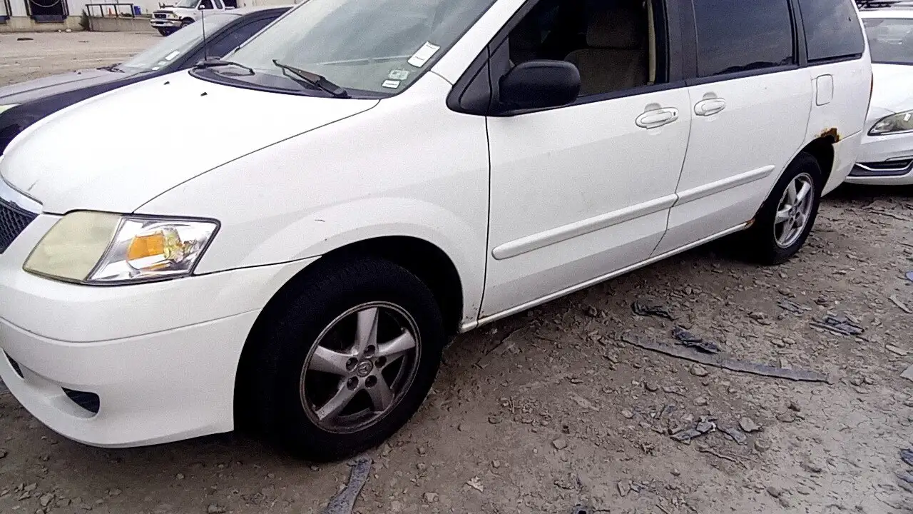 Photo of 2003 Mazda Mpv