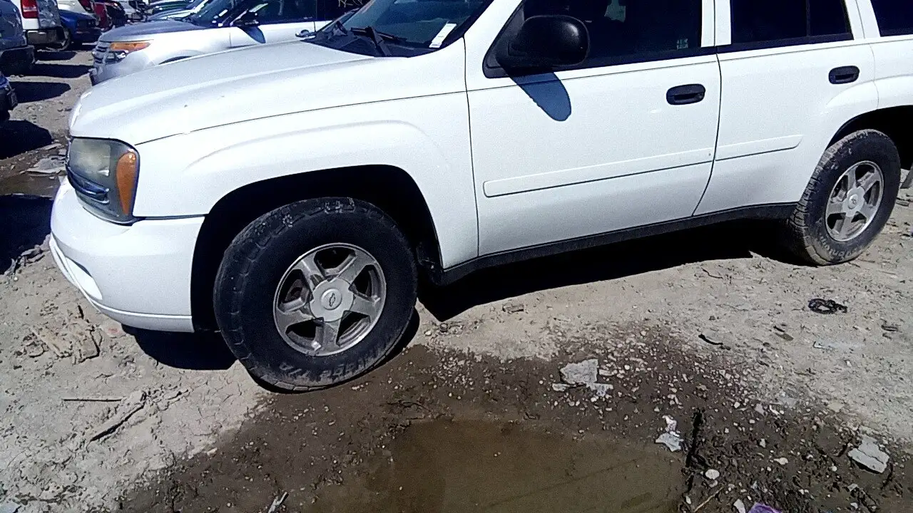 Photo of 2006 Chevrolet Trailblazer