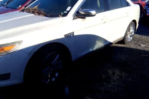 Photo of 2010 Ford Taurus
