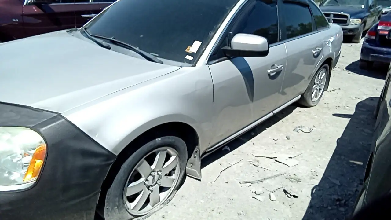 Photo of 2006 Ford Five Hundred
