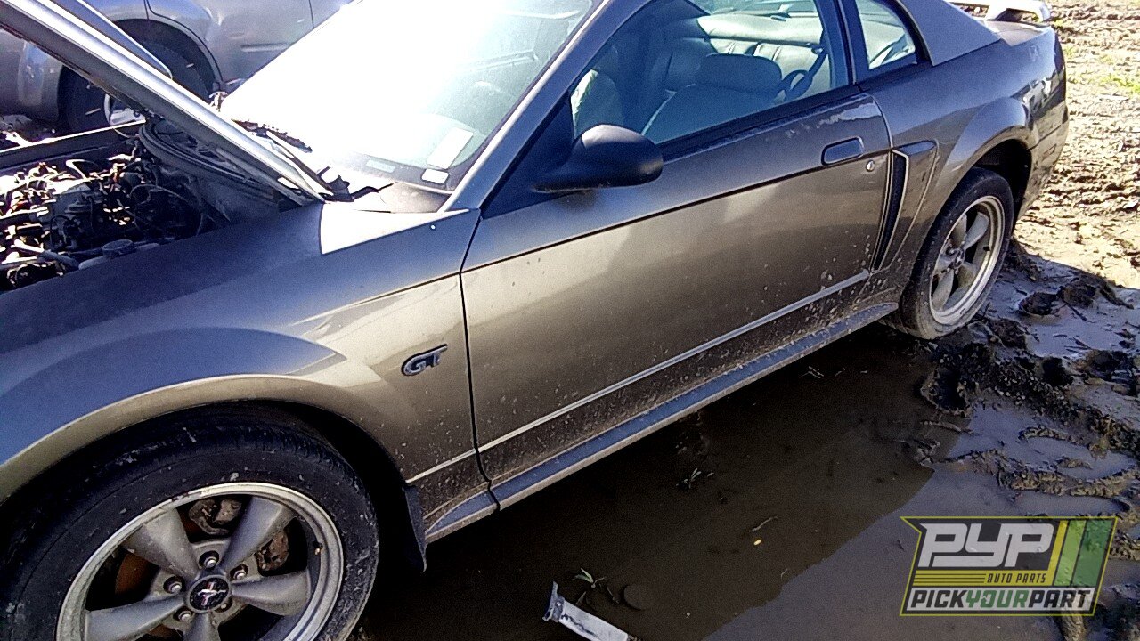 Photo of 2002 Ford Mustang
