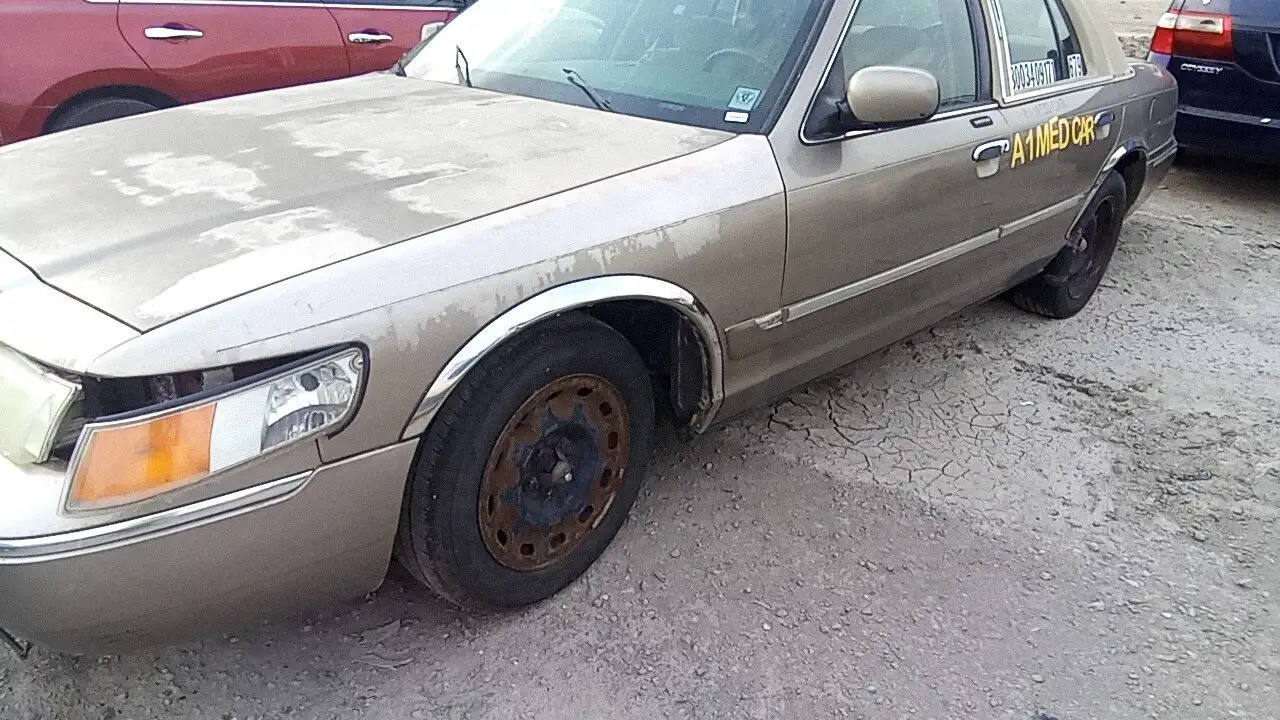 Photo of 2002 Mercury Grand Marquis
