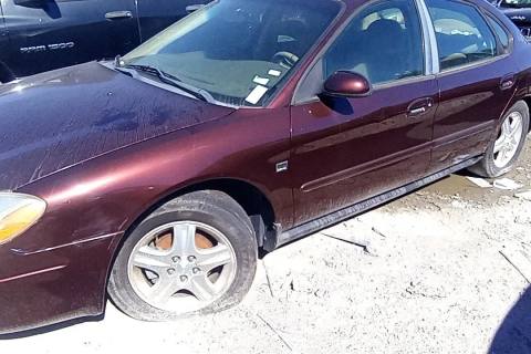 Photo of 2000 Ford Taurus