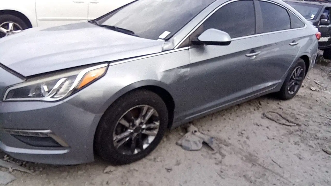 Photo of 2015 Hyundai Sonata